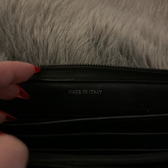 Chanel Boy Wallet🖤 - Picture 7 of 9